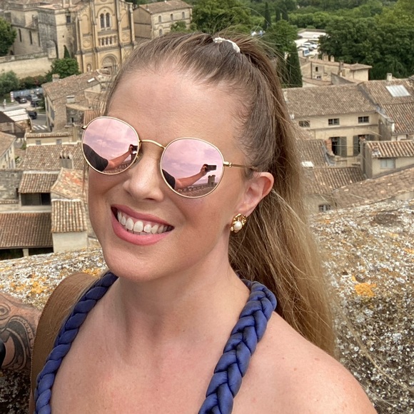 Hi :) - Picture 1 of 8